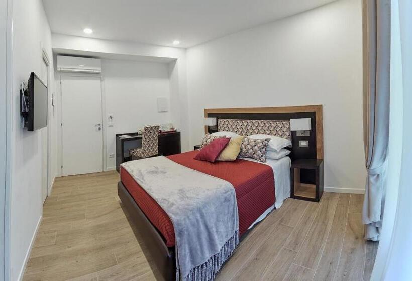 اتاق استاندارد با بالکن, Dea Guest House