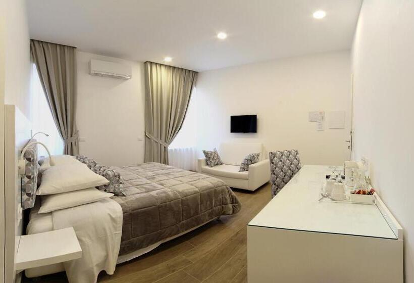 デラックストリプルルーム, Dea Guest House