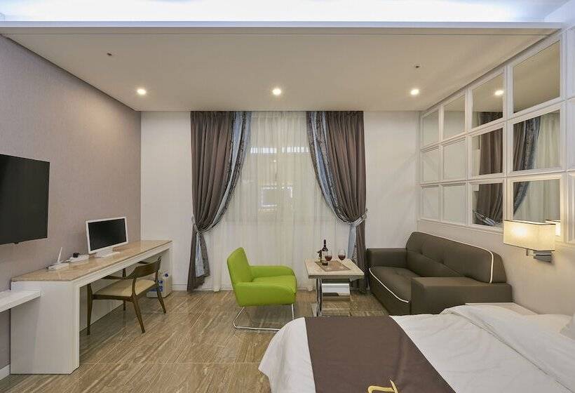 اتاق لوکس, Dubai