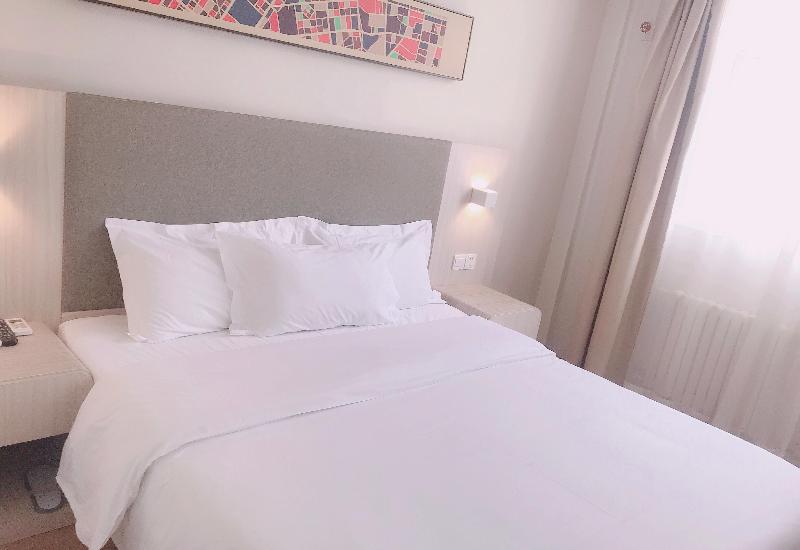 Camera Standard, Hanting Beijing Chaoyang Park