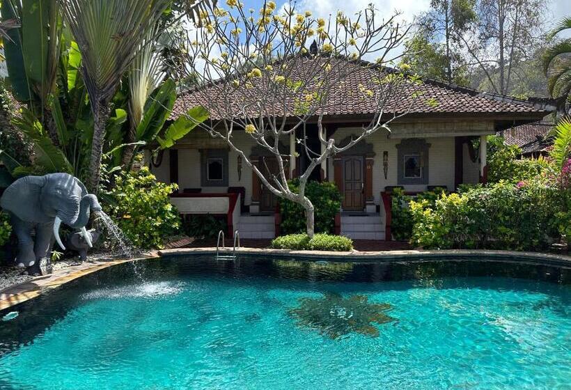 بنجلو قياسى مطل على البحر, Pondok Bambu Resort   5 Stars Padi Dive Centre