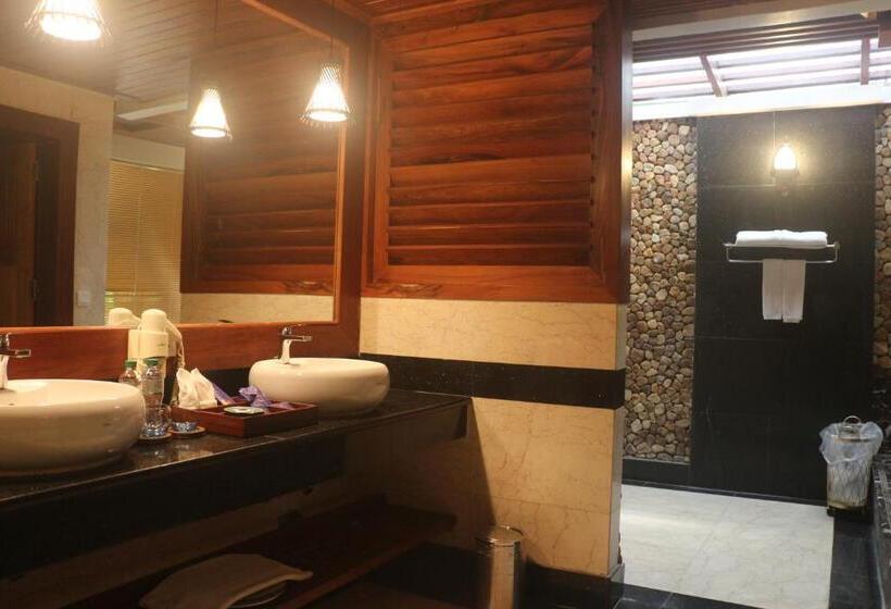 디럭스 스위트, Try Palace Resort Kep