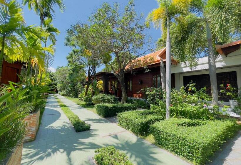 디럭스 스위트, Try Palace Resort Kep