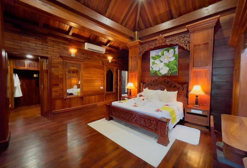 سوییت لوکس, Try Palace Resort Kep