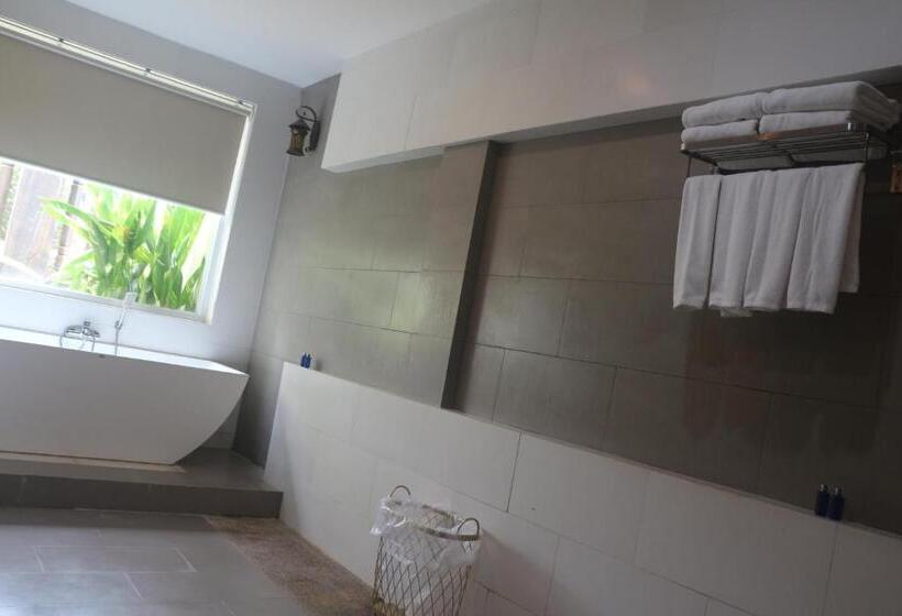 디럭스 룸, Try Palace Resort Kep