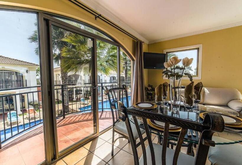 شقة غرفة واحدة مطلة على حمام السباحة, Aparthotel Serena Dream