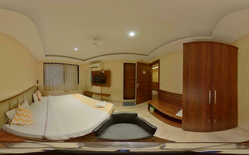 Номер Deluxe Кровать Кинг, Aarya Regency