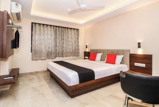 Номер Deluxe Кровать Кинг, Aarya Regency