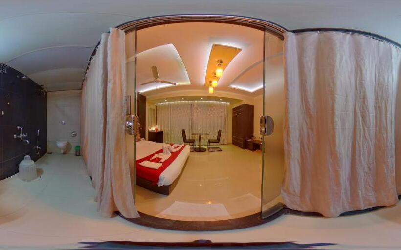 סוויטה אקזקיוטיב, Aarya Regency