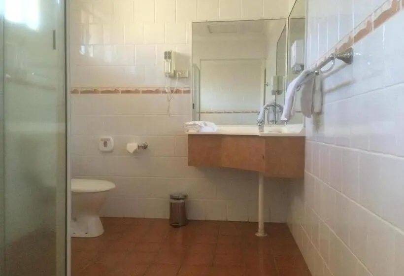 Economy-huone, James Street Motor Inn