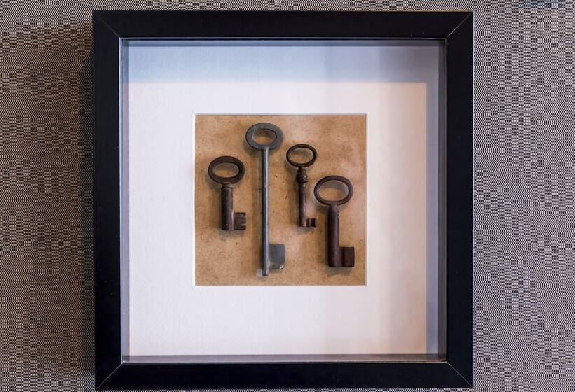 اتاق استاندارد, Mr. Jordaan