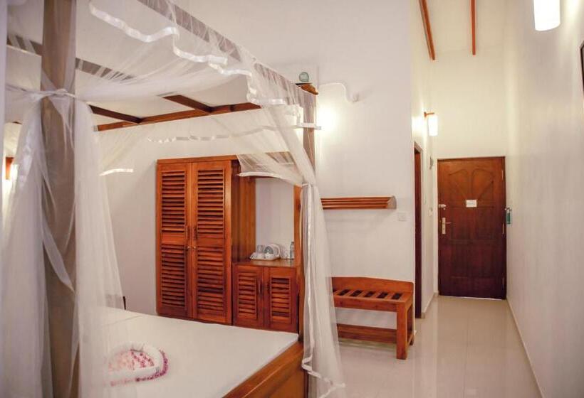 Номер Deluxe с Балконом, Prince Villa