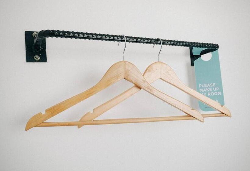 Quarto Deluxe Cama Queen, White Loft