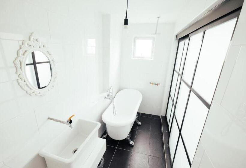 Quarto Familiar, White Loft