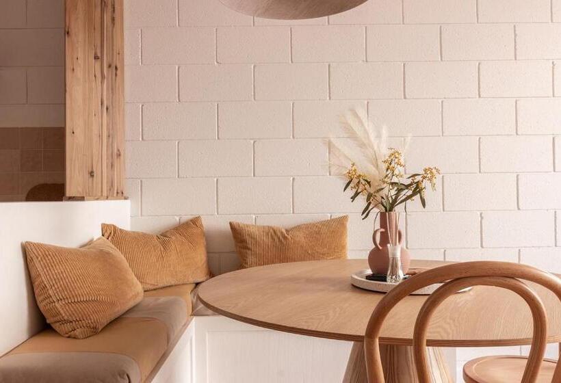 جناح, Kangaroo Island Seaview Motel