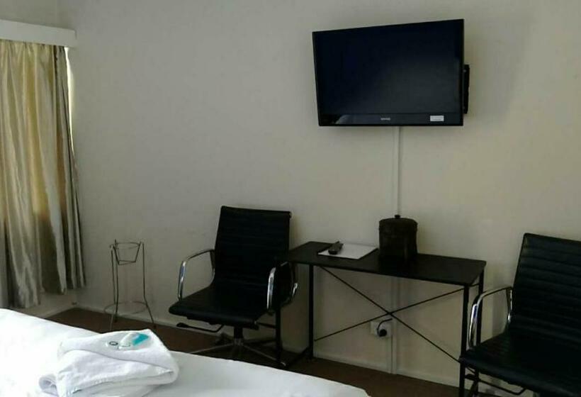 اتاق استاندارد با تخت بزرگ, Blue Pacific Motel Swansea