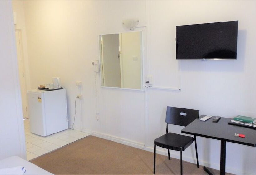اتاق استاندارد, Blue Pacific Motel Swansea