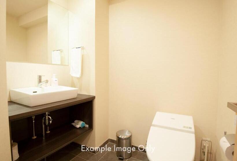 דירת חדר פרמיום, Akazora