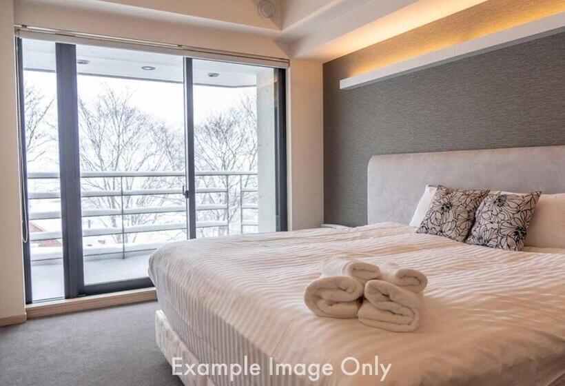 דירת חדר פרמיום, Akazora