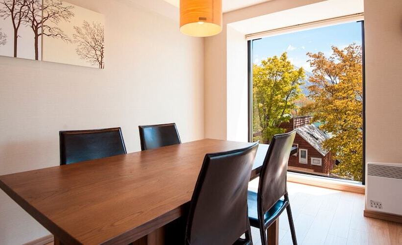 דירת פרמיום 2 חדרי שינה, Akazora