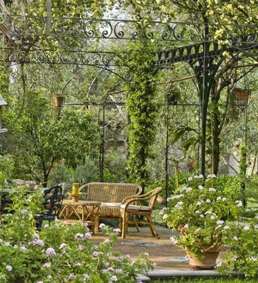 کلبه ییلاقی, Chalet Lidia