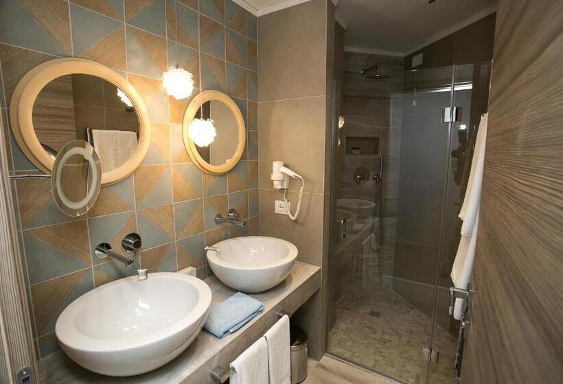 جناح جونيور ديلوكس, Terme Abano Verdi