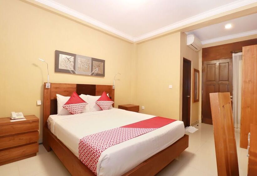 غرفة ديلوكس, Capital O 612 Dante Guesthouse