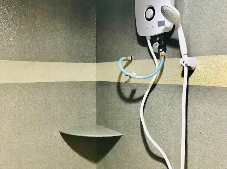 スタンダードルーム, Highway Times Inn