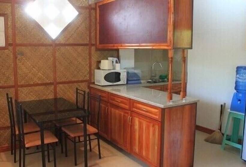 Номер Deluxe, Nickles Park Resort And Apartments