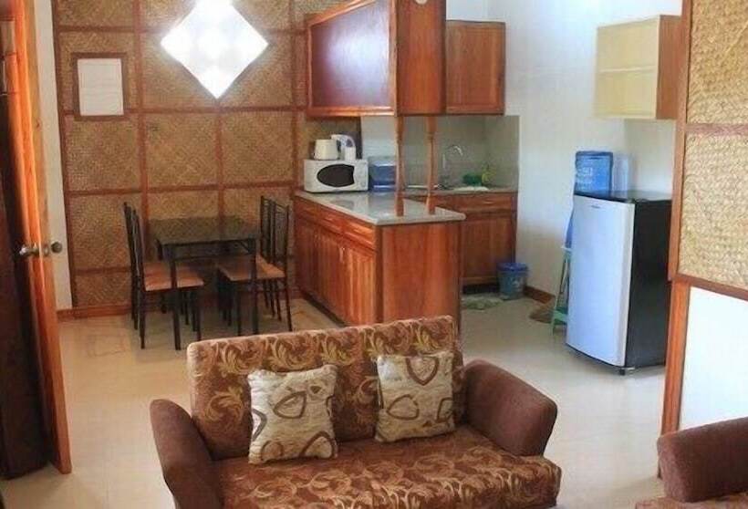 Номер Deluxe, Nickles Park Resort And Apartments