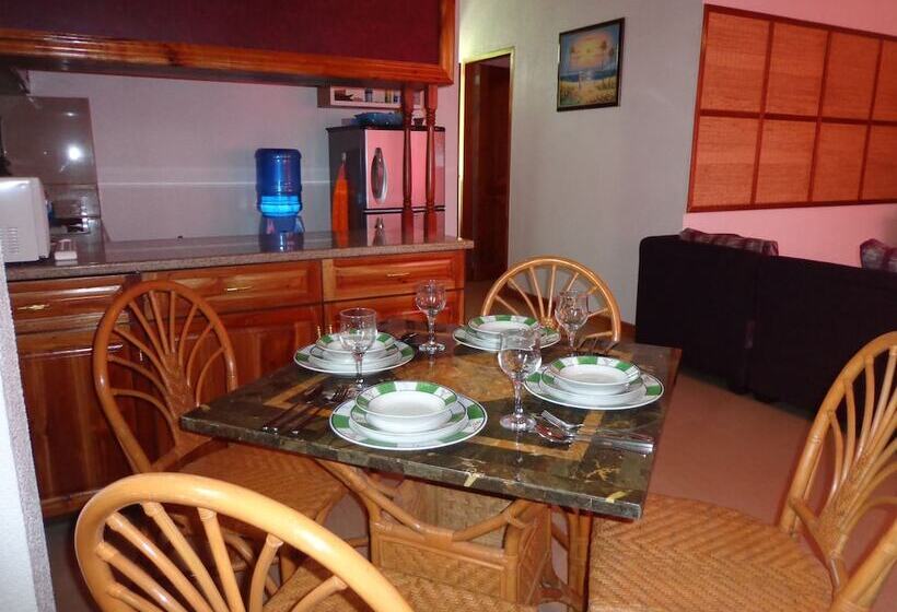 Апартаменты 1 Спальня с Балконом, Nickles Park Resort And Apartments