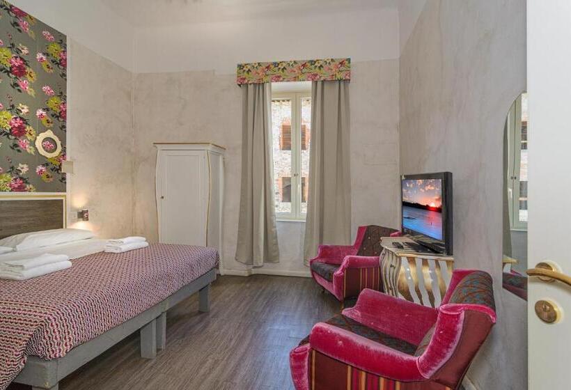اتاق استاندارد, B&b Relais Inn Lucca