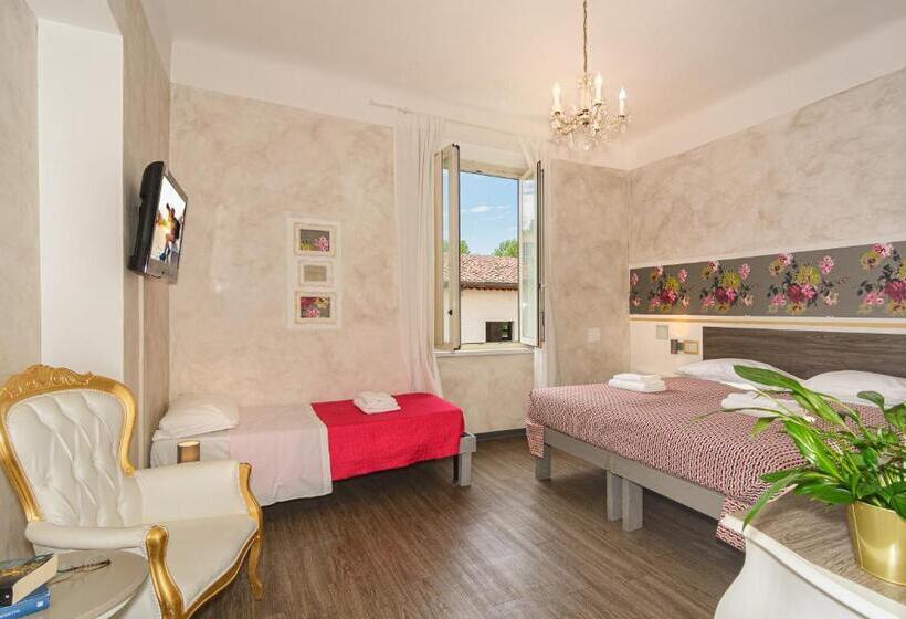اتاق استاندارد سه نفره, B&b Relais Inn Lucca