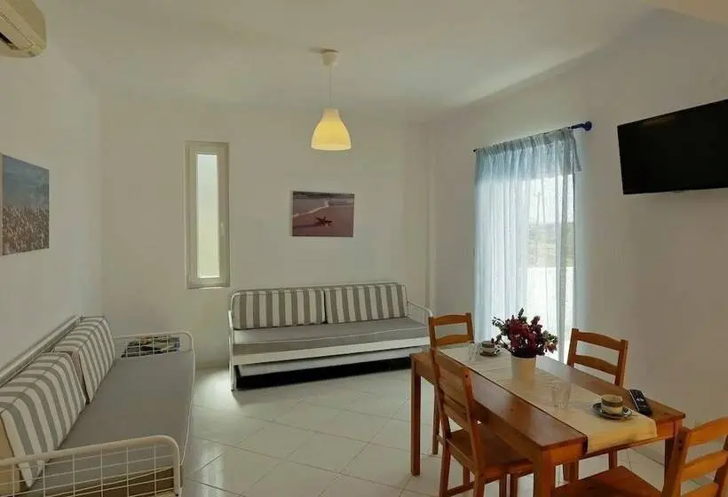 １ベッドルームアパートメント, Spanos Apartments