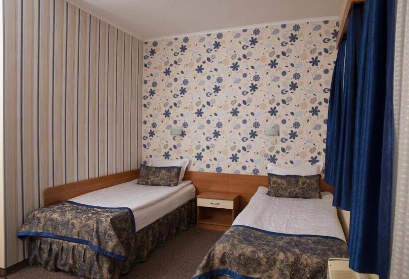 غرفة قياسية, семеен хотел булаир