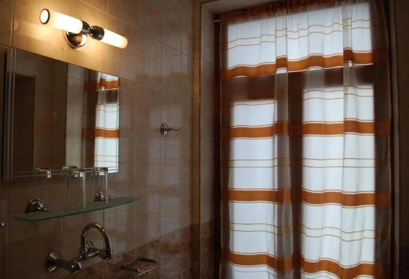 スタンダードルーム, семеен хотел булаир