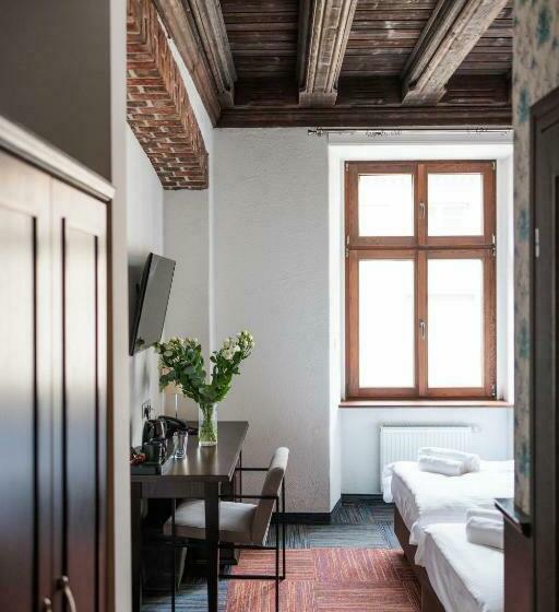 スタンダードルーム, Palazzo Rosso Old Town