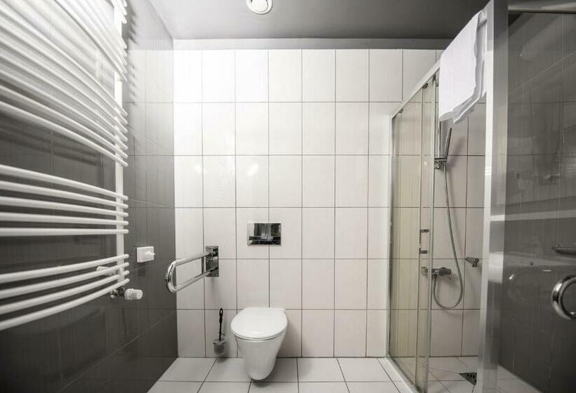 スタンダードルーム, Palazzo Rosso Old Town