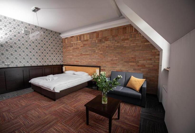 ジュニアスイート, Palazzo Rosso Old Town