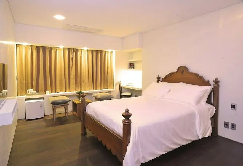 デラックスルーム, Club Inner Hotel & Resort