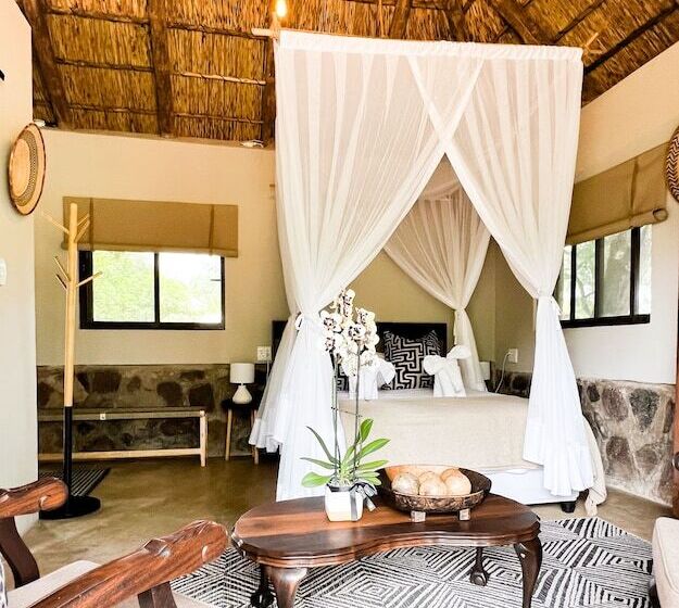 חדר סטנדרט מיטה זוגית, Baluleni Safari Lodge