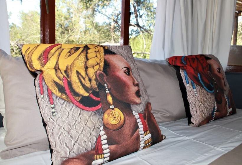 בקתת חדר, Baluleni Safari Lodge