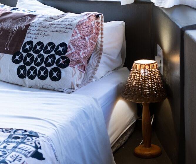 בקתת חדר, Baluleni Safari Lodge