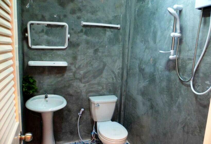 غرفة قياسية, Rimsuan House