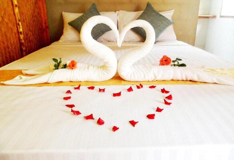 غرفة قياسية, Rimsuan House