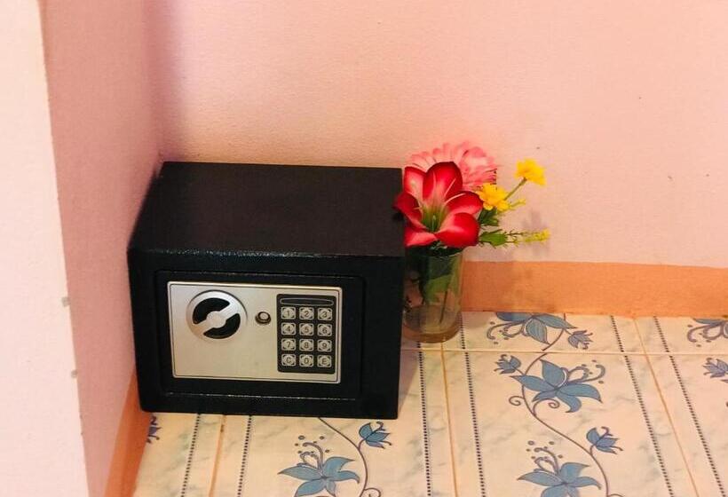 غرفة ديلوكس مزودة بشرفة, Rimsuan House