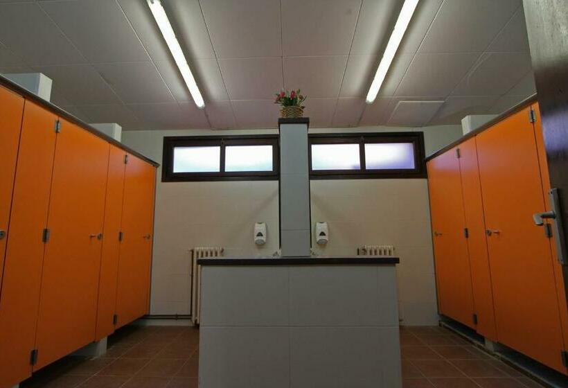 غرفة قياسية رباعية حمام مشترك, El Xalió