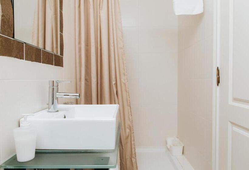 سوئیت با تخت بزرگ, Boutique Hotel   O House Ericeira Hills