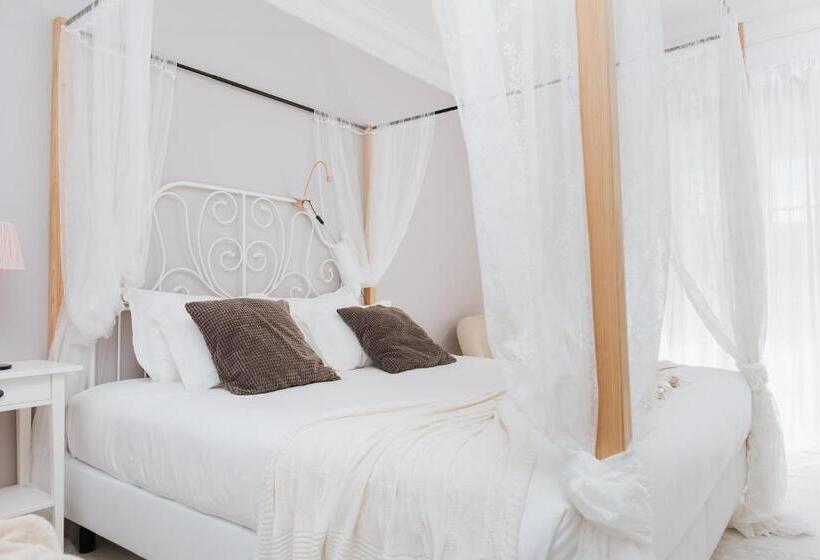 سوئیت با تخت بزرگ, Boutique Hotel   O House Ericeira Hills