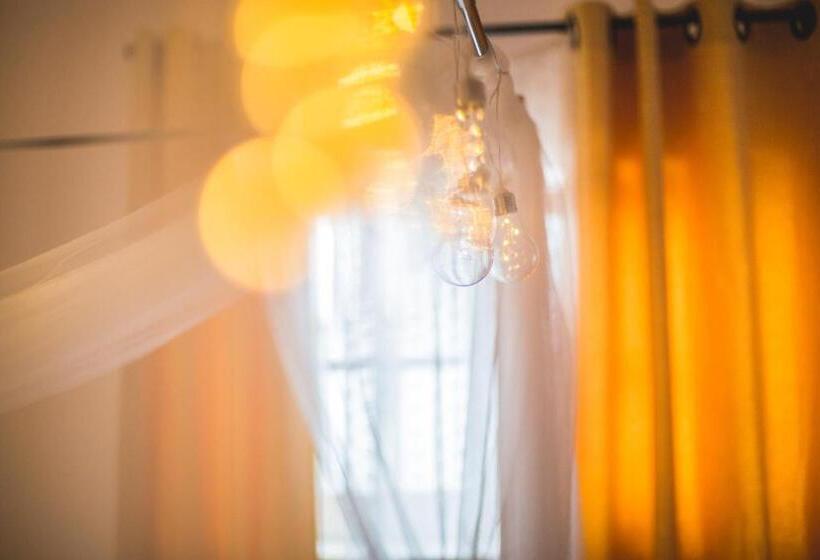 سوییت لوکس, Boutique Hotel   O House Ericeira Hills